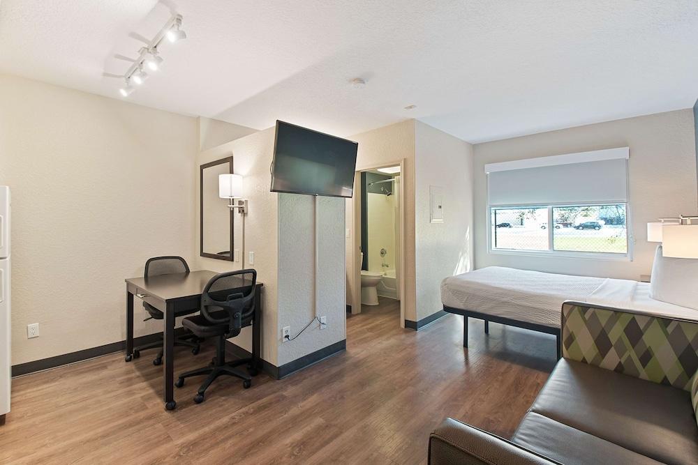 Extended Stay America Premier Suites - Fort Lauderdale - Cypress Creek - Park North Pompano Beach Exterior photo