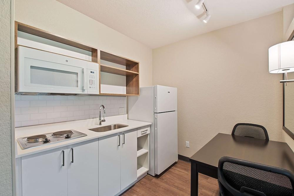Extended Stay America Premier Suites - Fort Lauderdale - Cypress Creek - Park North Pompano Beach Exterior photo