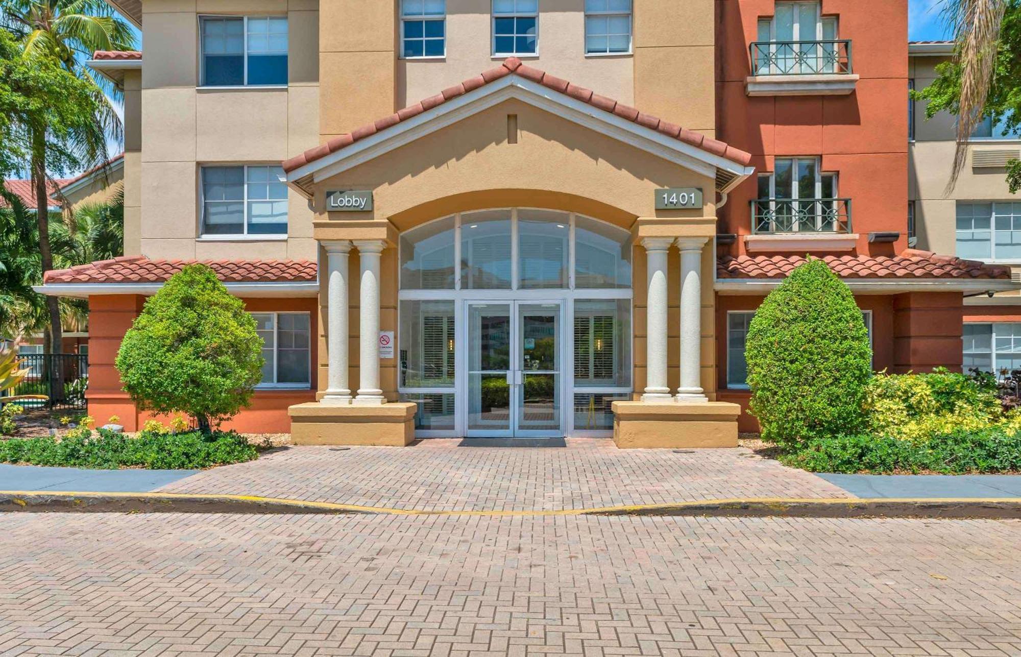Extended Stay America Premier Suites - Fort Lauderdale - Cypress Creek - Park North Pompano Beach Exterior photo